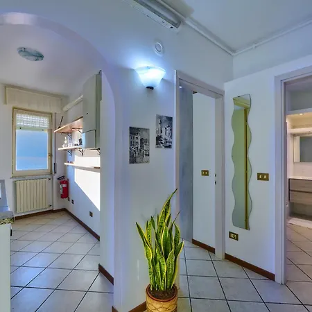 דירה Mary House View